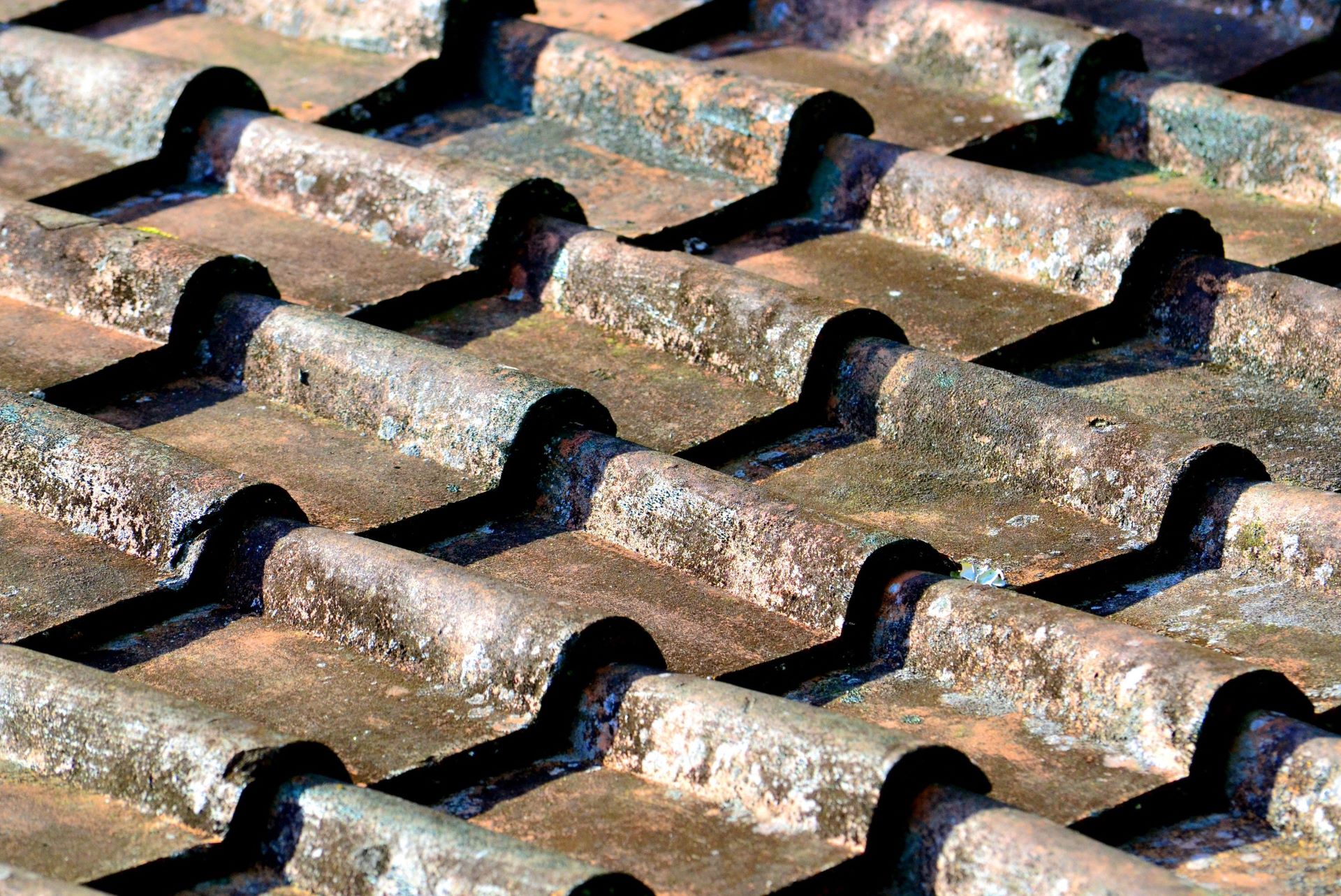 Roof Flashing Failures: Hidden Junction Weak Points